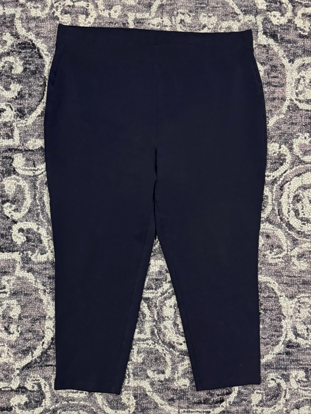 Susan Graver Petite Weekend Black Premium Stretch Slim-Leg Pants! Size 1XP.
